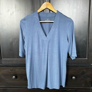 Denver Hayes Women's Pleat Detail Relaxed Fit V-Neck Top